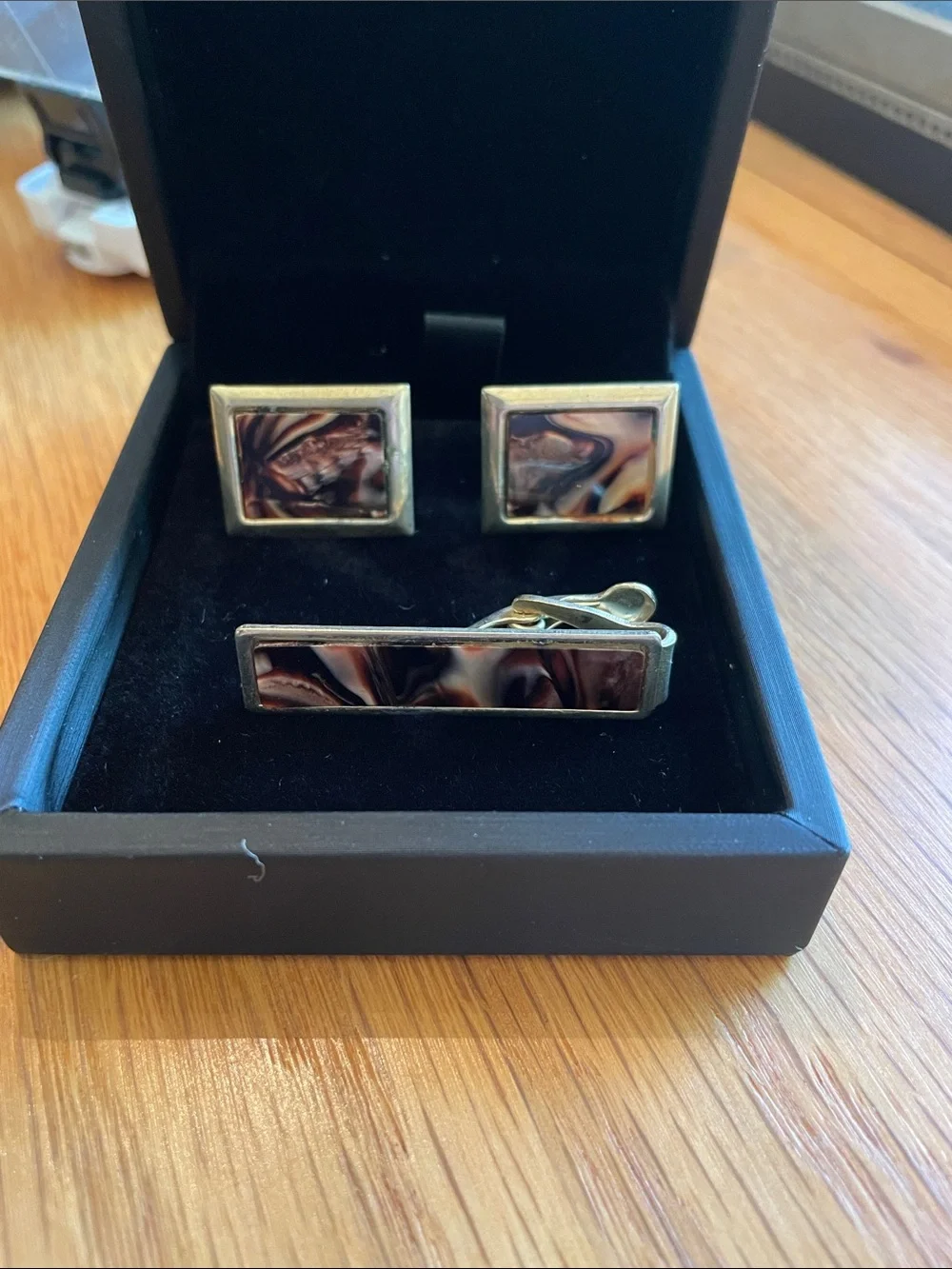 Marbled Brown & Black Tie Bar with Matching Cufflinks